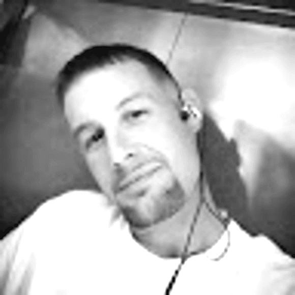 Meet your Posher, Brandon - Picture 1 of 5